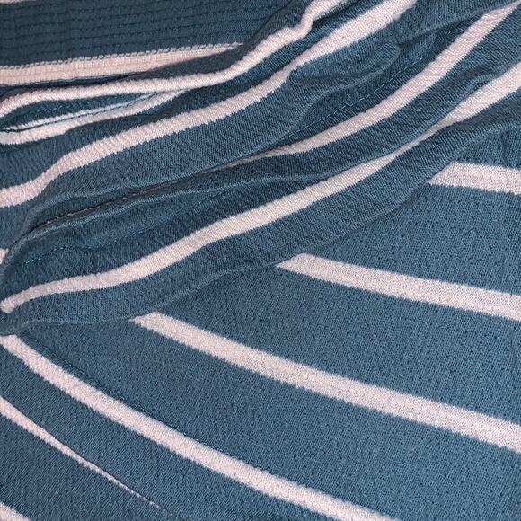 Anthropologie blue & white striped shirt - Picture 3 of 6